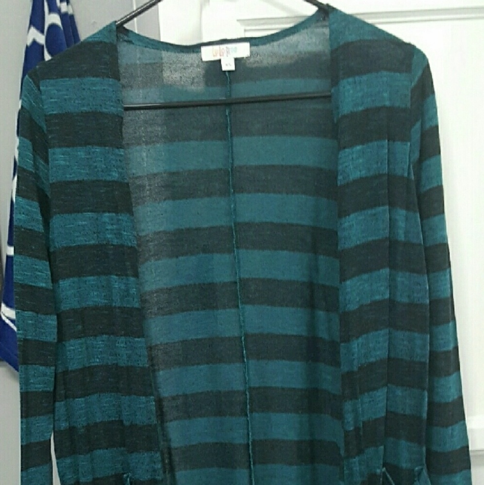 Xs EUC Lularoe Sarah